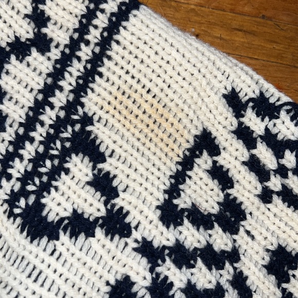 J. Crew Black Label Ivory/Blue 100% Lambswool Zip Up Sweater - Picture 4 of 6